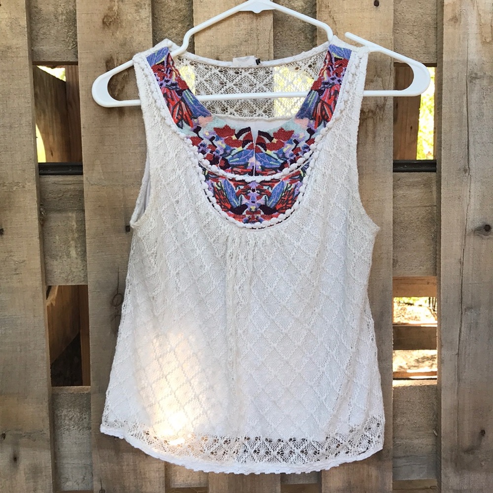 Anthropologie white crocheted embroidered top